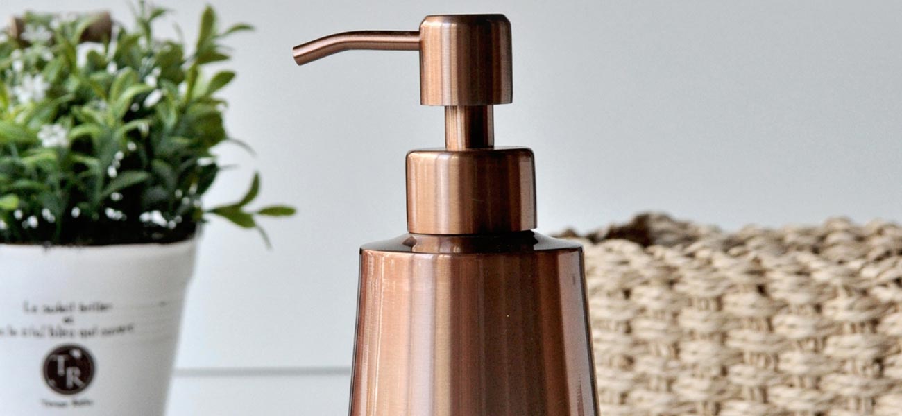 The Best Copper Bathroom Accessories