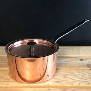6 inch saucepan with lid