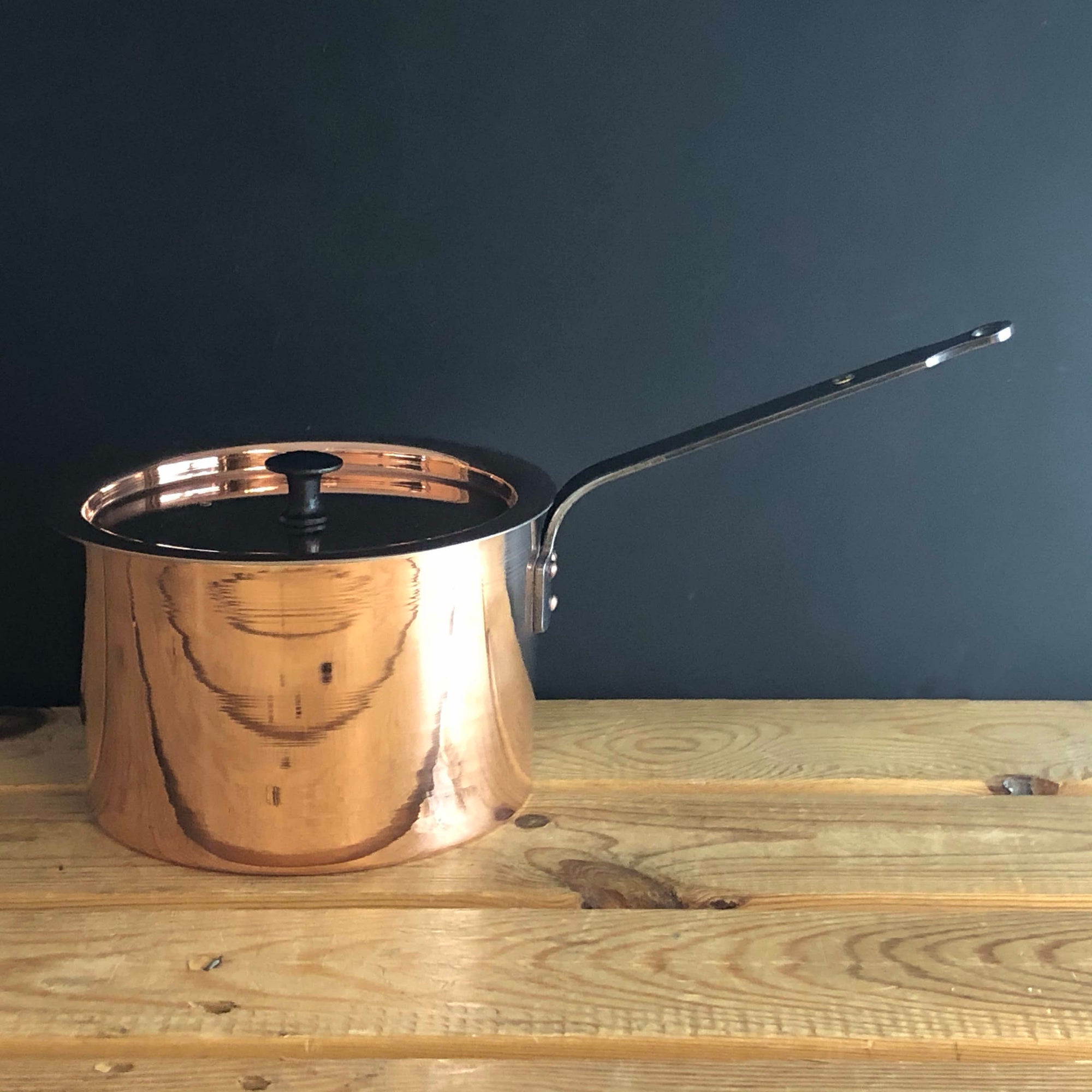 7 inch saucepan with lid