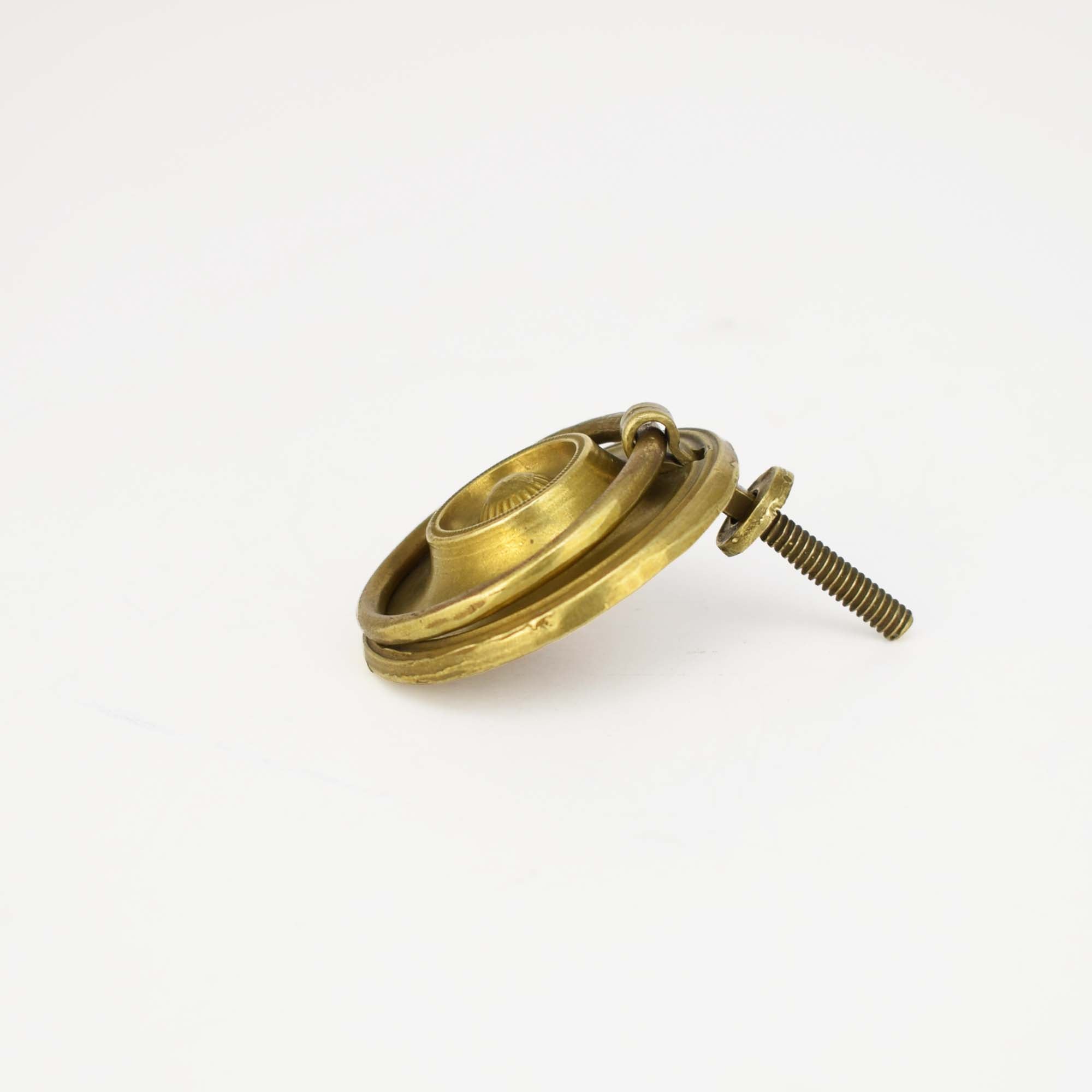 Brass Victorian Ring Pull side view