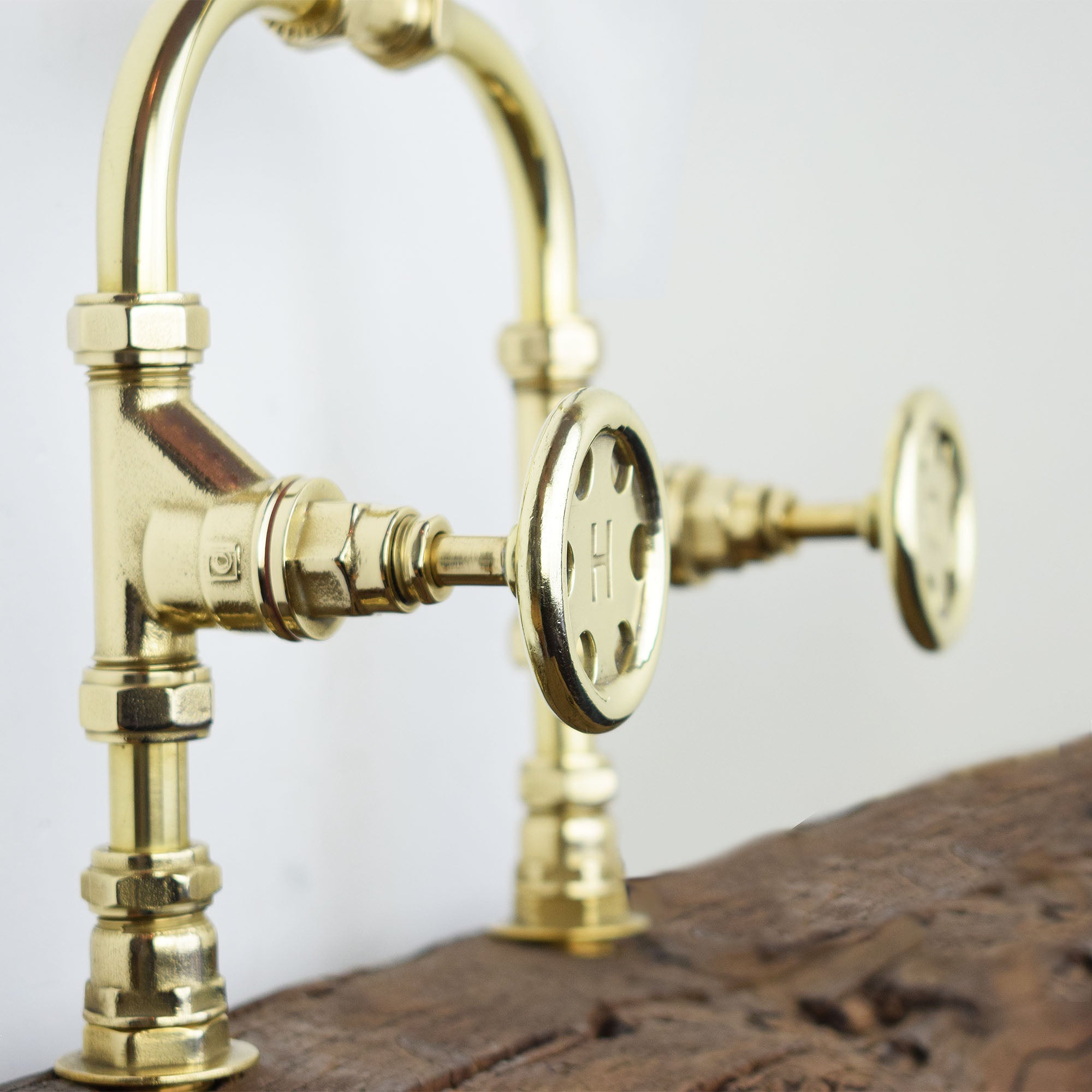 What Is A Surface Mounted Tap at Maggie Parham blog